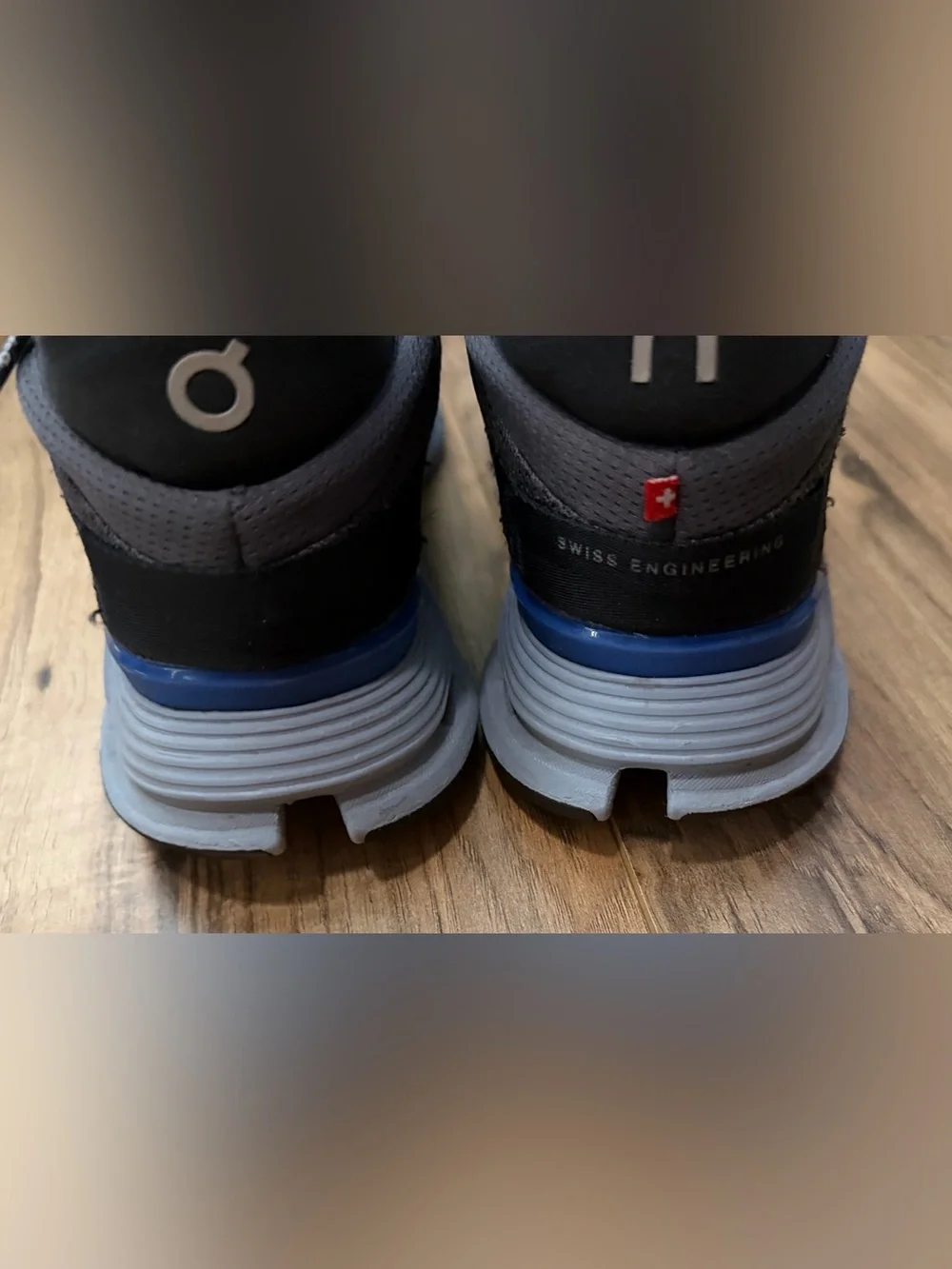 OC On Cloud Running men’s sneakers 7.5